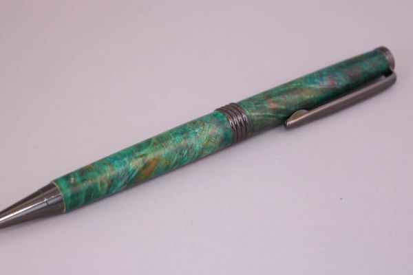 hand-made-box-elder-burl-roadster-pen-582531718-4317BCFF8-DC5F-2A30-2B23-F8FC2C64B242.jpeg
