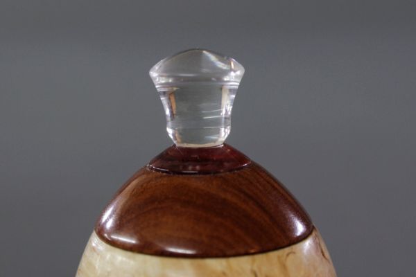 threaded-maple-box-with-acrylic-finial-item-iv-57-205099535-18C242A2F-1C94-88C5-12C7-2CB532363A98.jpeg